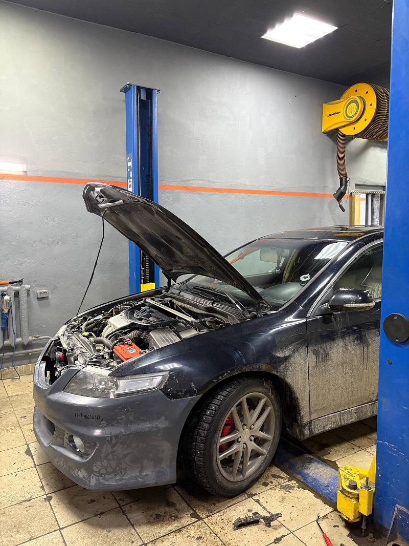 Заменили приводной ремень Honda Accord, 2007 год Рестайлинг цвет черный